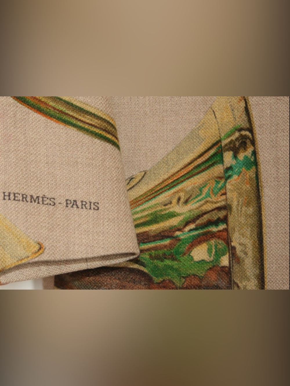 Hermes Rare cashmere blend printed coat jacket - Picture 8 of 10